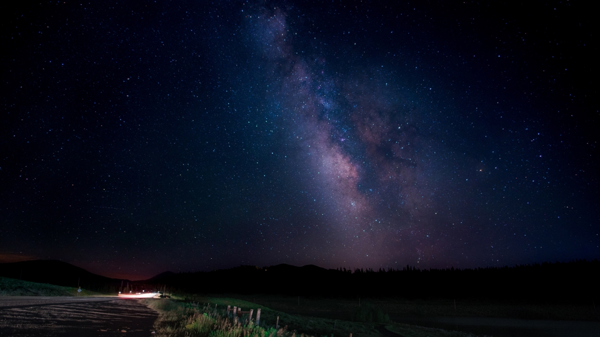 夜晚 星星 路 树 星空4k壁纸 4k风景图片 彼岸图网pic Netbian Com