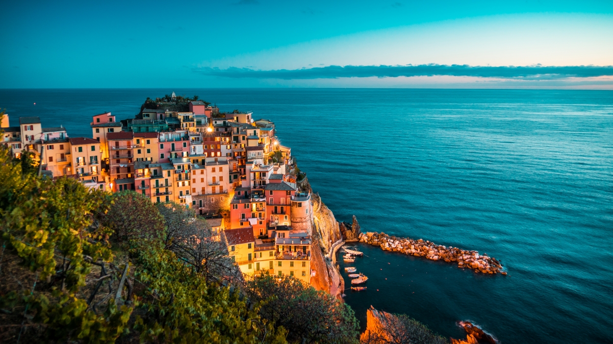 美丽的晚上意大利五渔村4k风景壁纸 4k风景图片 彼岸图网pic Netbian Com