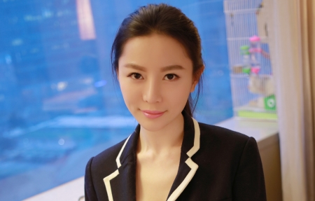 黑色礼服西装美女慕羽茜4k壁纸
