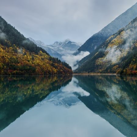 秋天风景 山川湖泊 华为