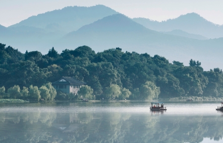 西湖风景3840x1080双屏壁