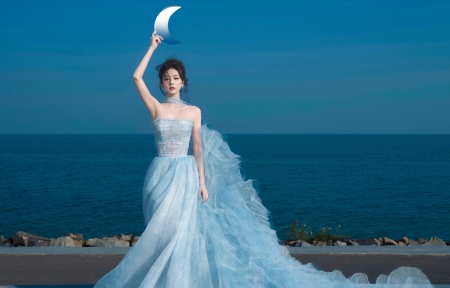 ������ɫ��ȹ����Ů��¹2880x1800�����ֽ