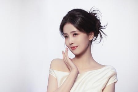 ��¹ �ذ����� ����4K��Ů��ֽ3840x2560