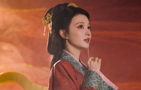 ��ɫ��װ��Ů����Ȼ������ֽ4k����ȫ����