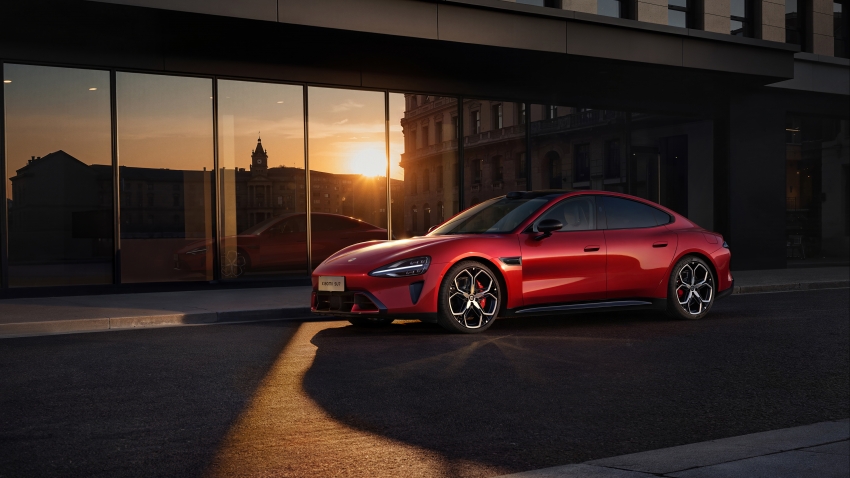 С����һ��SU7��ϼ��4K���Ա�ֽ3840x2160