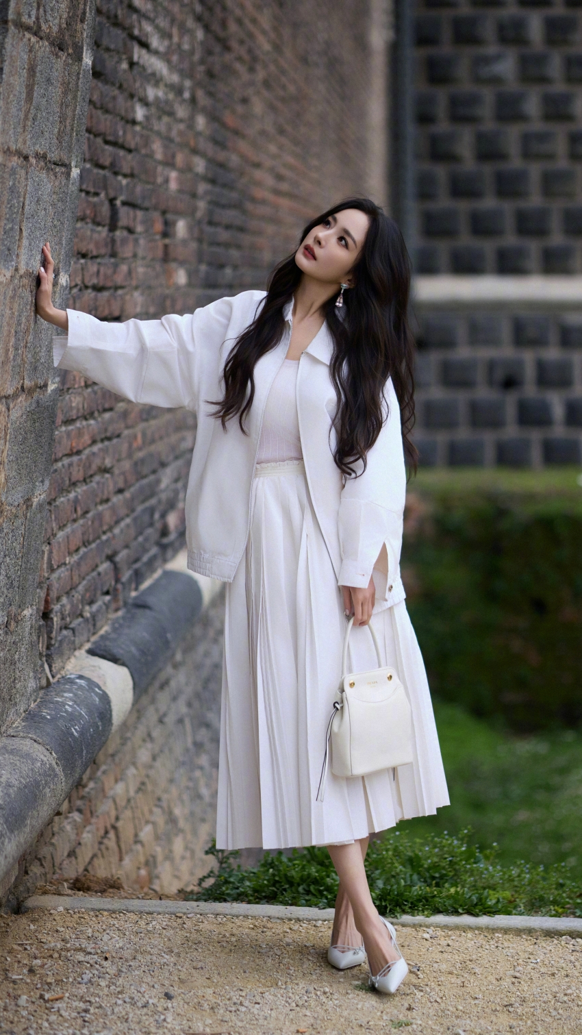 ���ݰ�ɫȹ�� שǽ 4k�������ֻ���ֽ��Ů